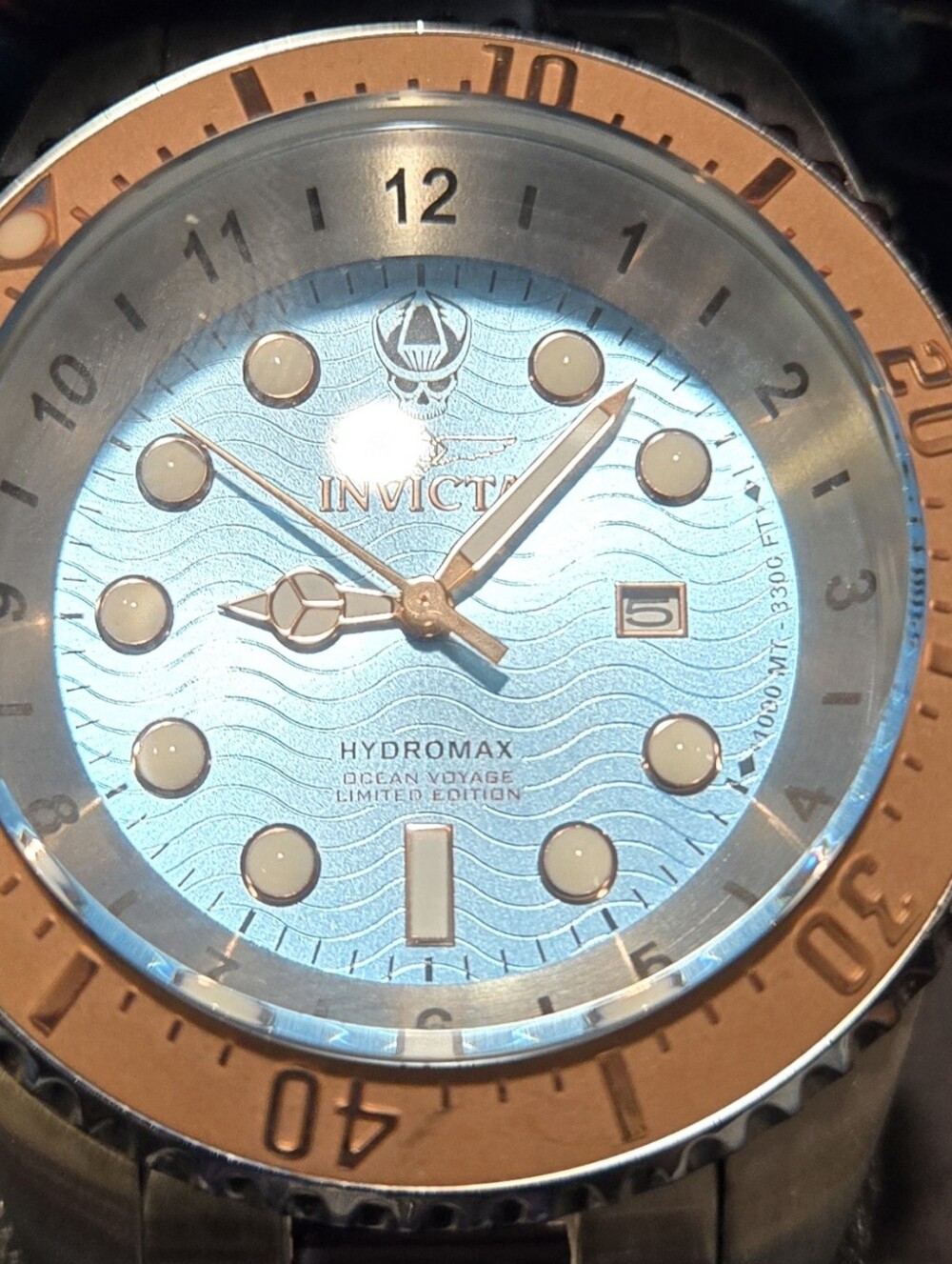 Invicta Hydromax Blue Dial with Rose Gold Bezel Watch NEVER WORN
